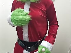 Christmas Grinch cosplay vibrates orgasm until moanibg loudly